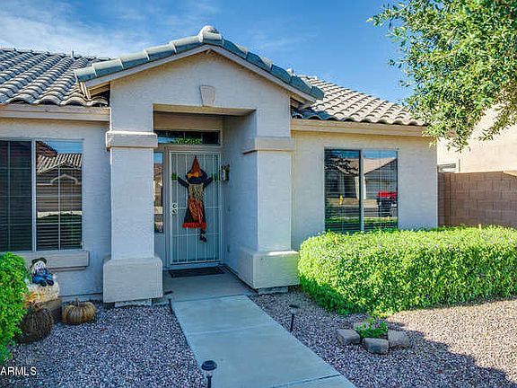 4th image of 16051 W Saguaro Ln