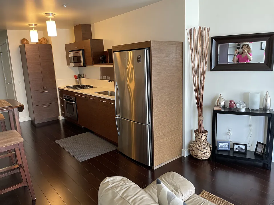 3601 SW River Pkwy #1602