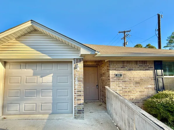 3992 Duchess Dr, Tyler, TX 75701