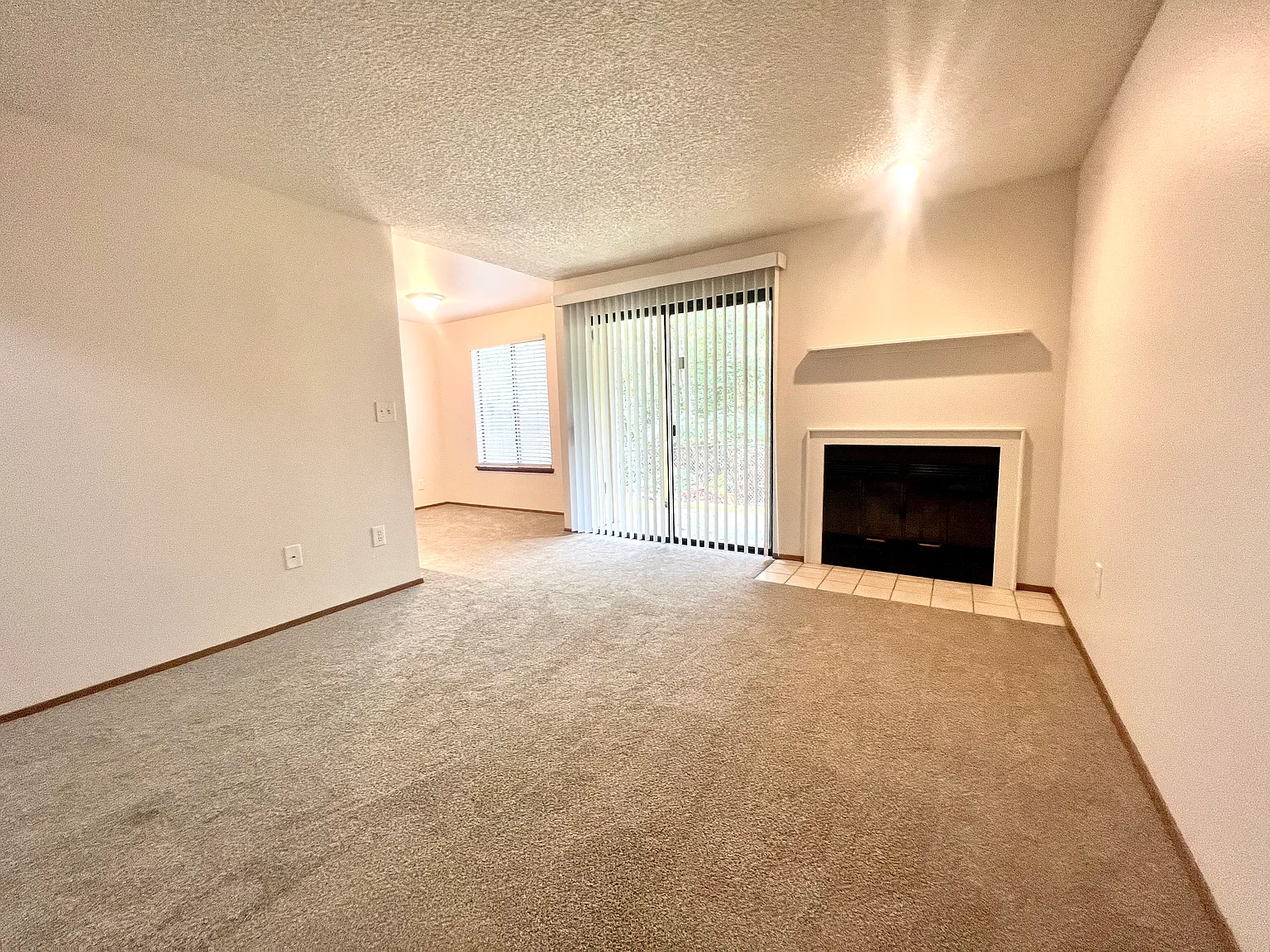 Sherwood Apartments — Photo 4