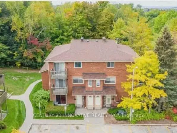 48 Shadowood Rd W #2, Barrie, ON L4N 7K6