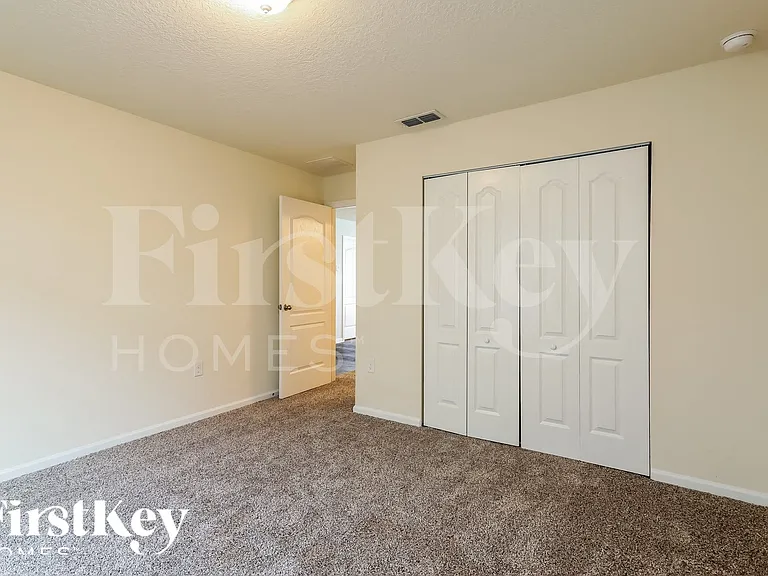 6919 Sandle Dr — Photo 12