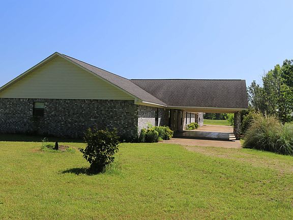 3rd image of 225 Martin Rd