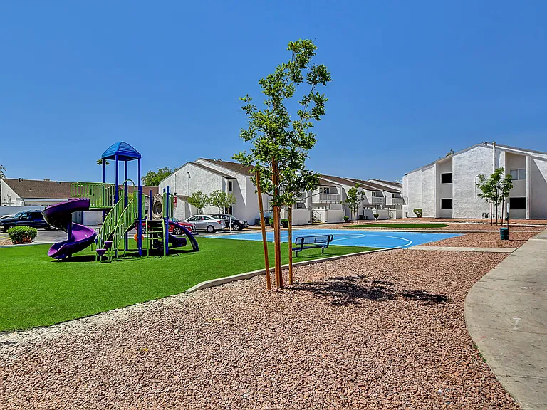 3600 University Center Dr — Photo 16