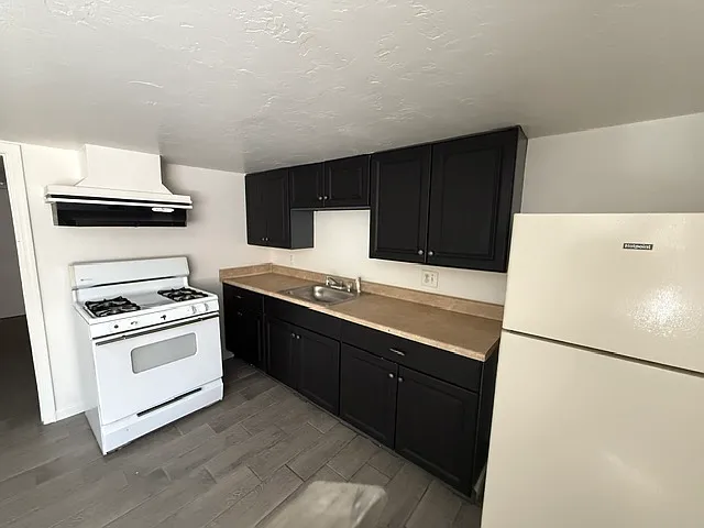 1089 W Schafer Dr #1 — Photo 5