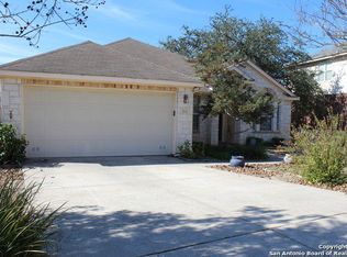 21111 La Pena Dr, San Antonio, TX 78258
