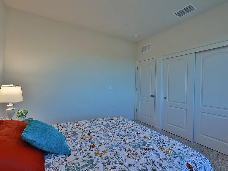 2001 Skipping Stone Way — Photo 22
