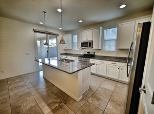 2242 W Beck Ln, Phoenix, AZ 85023
