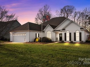 147 Dairy Farm Rd, Mooresville, NC 28115