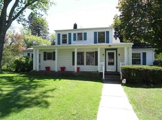 1525 S Ridge Rd, Beloit, WI 53511