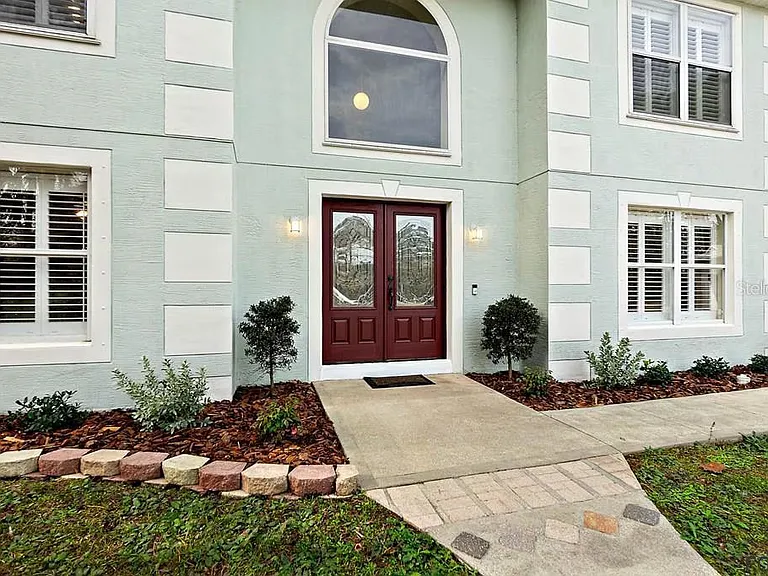 18 Zephyr Lily Pl — Photo 2