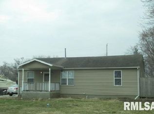 3310 67th Ave, Moline, IL 61265