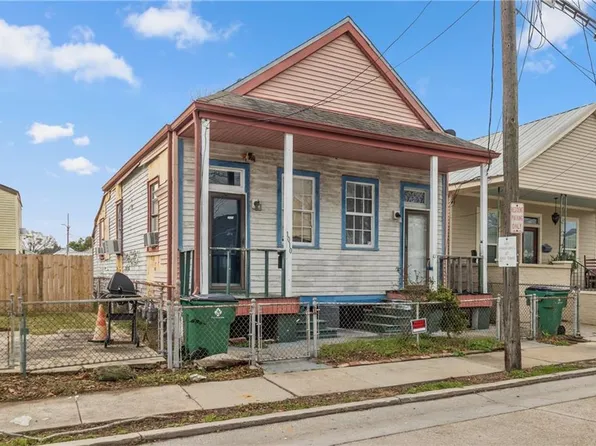 1010 5th St, Gretna, LA 70053