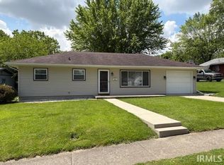 211 W Wharton Dr, Marion, IN 46952