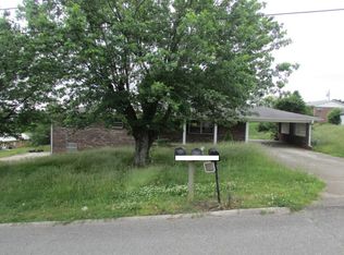 1143 Grand Dr, Morristown, TN 37814