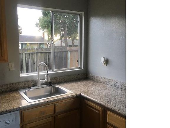 5th image of 1342 Old Abbey Pl