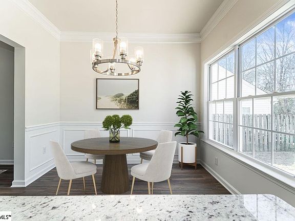 4th image of 205 Crown Empire Ct