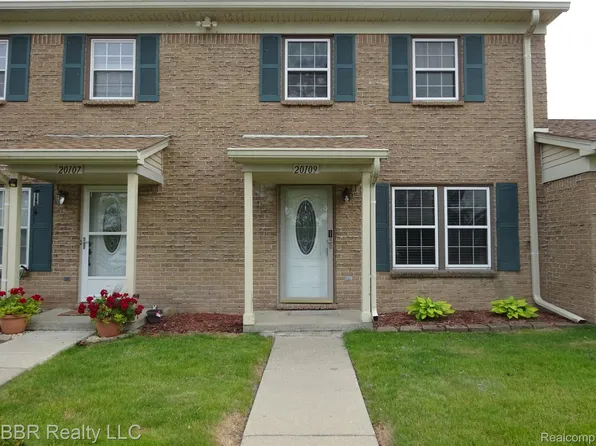 20109 Cumberland Ct, Trenton, MI 48183