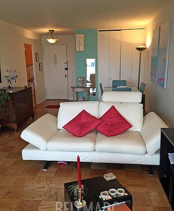 3rd image of 363 E 76th St APT 15E