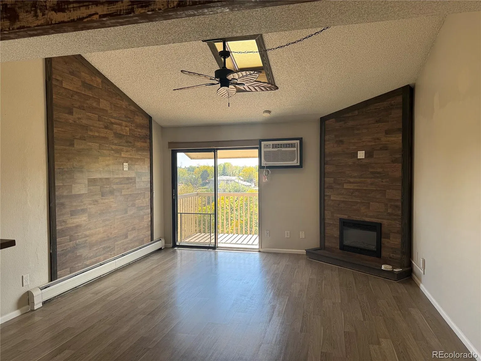 1 bed, 1.0 bath, 720 sqft, $1,595 — Photo 4