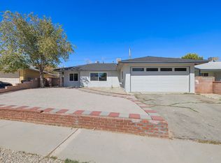 611 E Ovington St #1/2, Lancaster, CA 93535