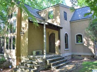 320 Palace Ave, Rainbow City, AL 35906
