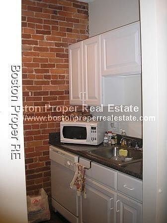 2nd image of 31 Saint Germain St APT 6