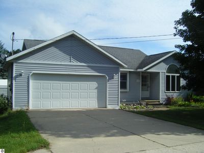 4821 E 32nd Rd, Cadillac, MI, 49601