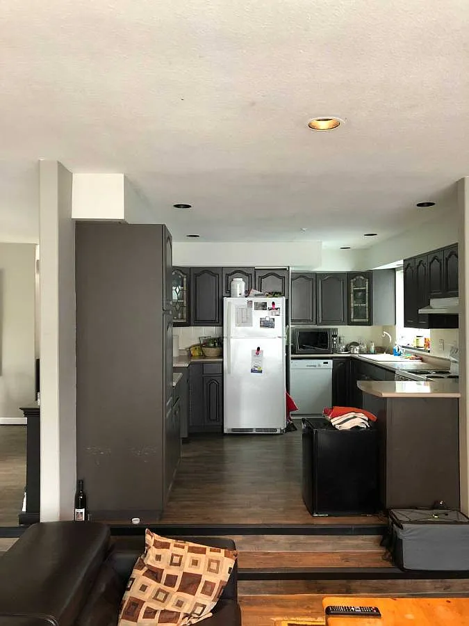 3 bed, 2200 sqft, $4,900 — Photo 2