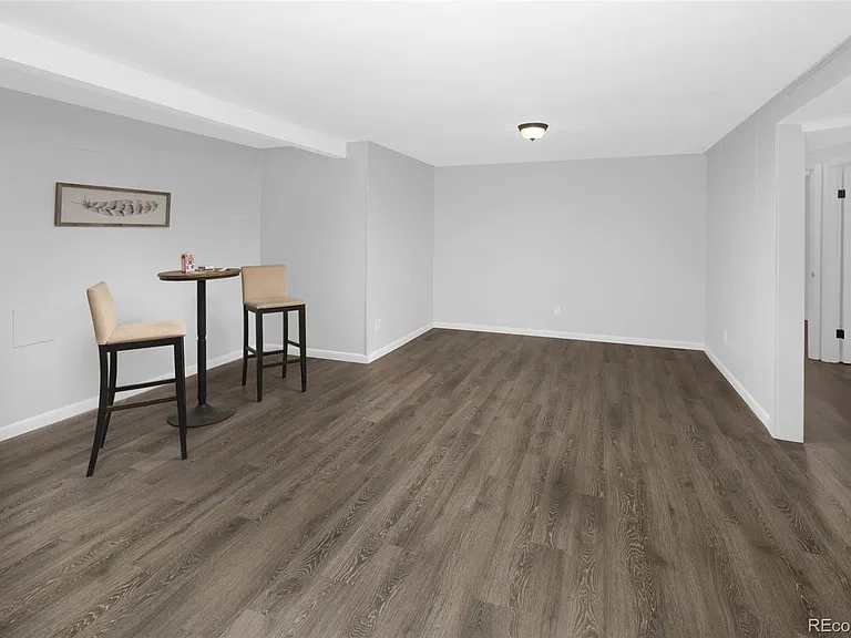 3300 Bellaire St — Photo 17