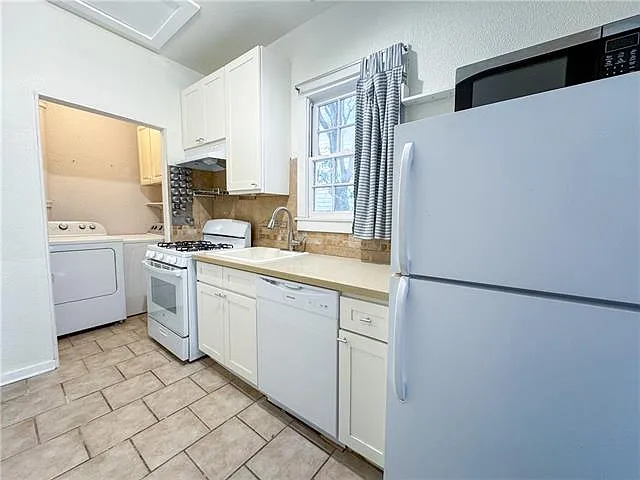 936 Philip St — Photo 7