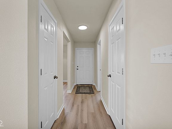 4th image of 3370 Shadow Creek Blvd