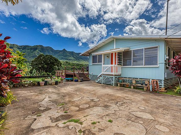 2nd image of 1736 Ahina Rd