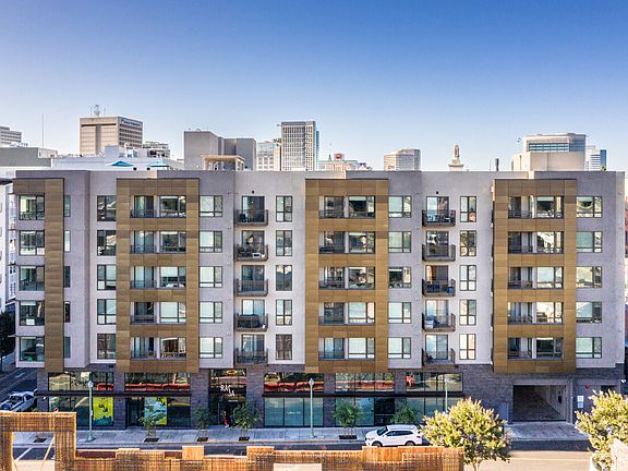 3rd image of 459 23rd St #410