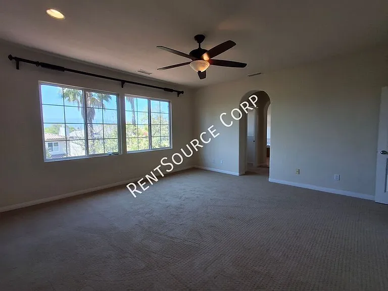 24310 Las Palmas St — Photo 30