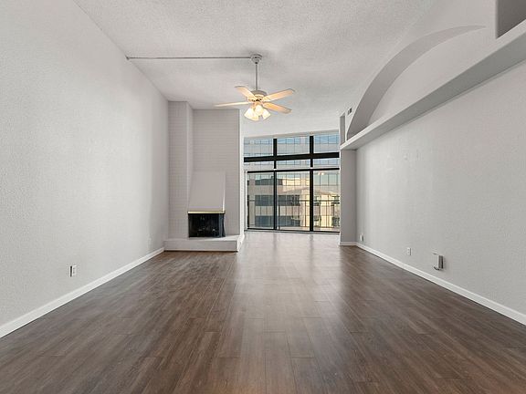 5th image of 1777 Larimer St APT 2307