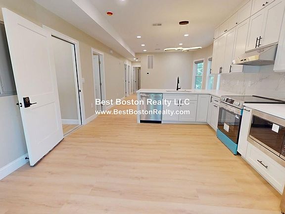 2nd image of 231 Highland Ave #2