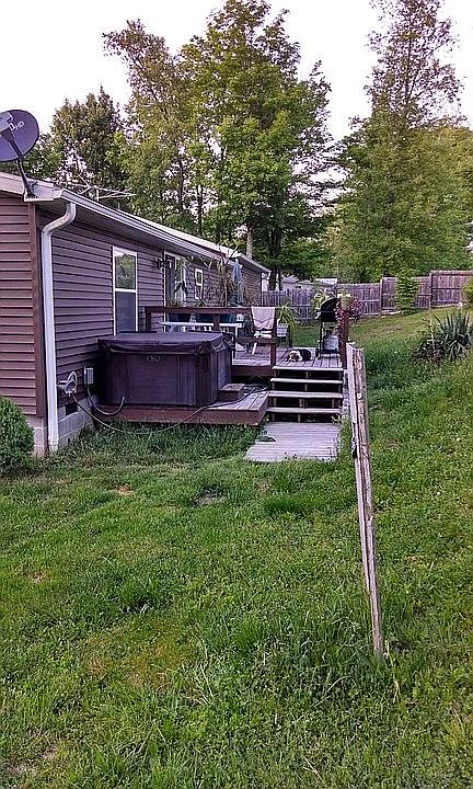 2nd image of 1958 Long Hollow Rd