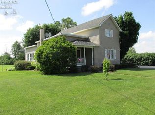 332 State St, Bettsville, OH 44815