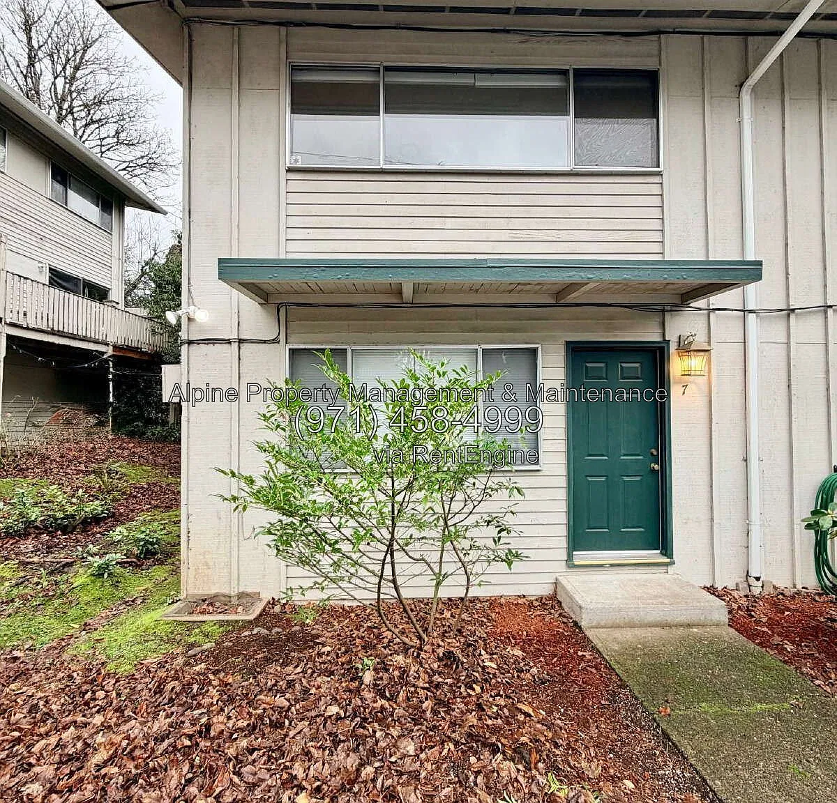 2 bed, 1.0 bath, 900 sqft, $1,500 — Photo 2