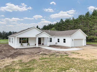 7852 W Nestel Rd, Houghton Lake, MI, 48629
