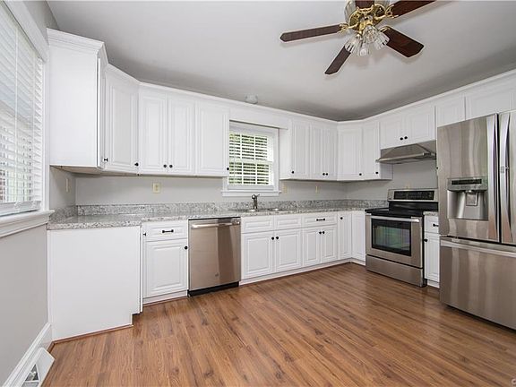 4th image of 315 Highland Ave