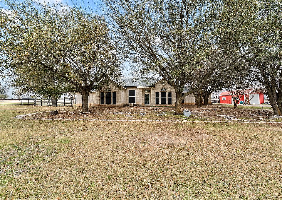 1st image of 1840 Val Verde Rd