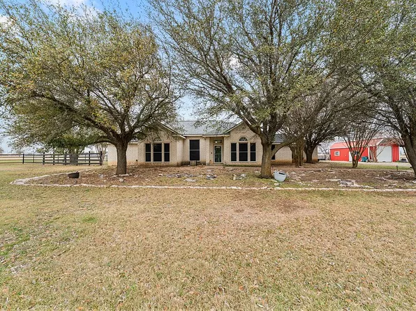 1840 Val Verde Rd, McGregor, TX 76657