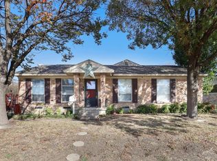2423 English Dr, Garland, TX 75041