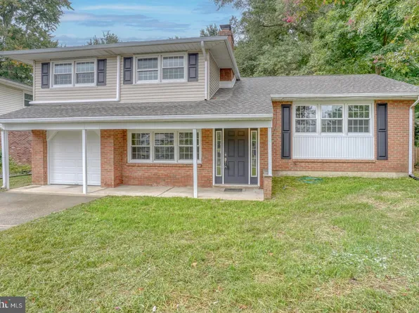 2660 Whitman Dr, Wilmington, DE 19808