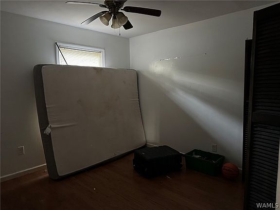3rd image of 1264 Alliance Rd