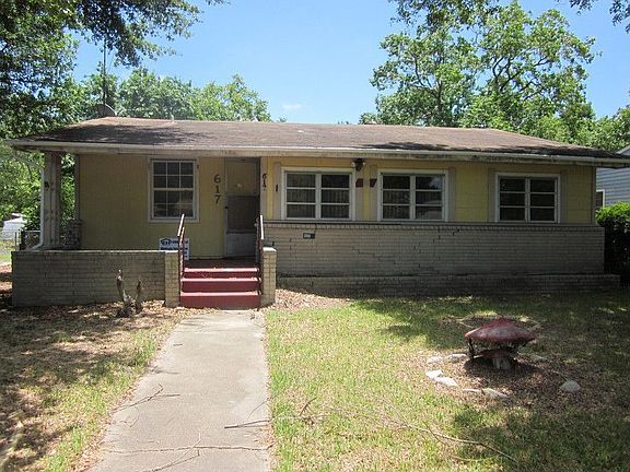 4th image of 617 16th Ave N