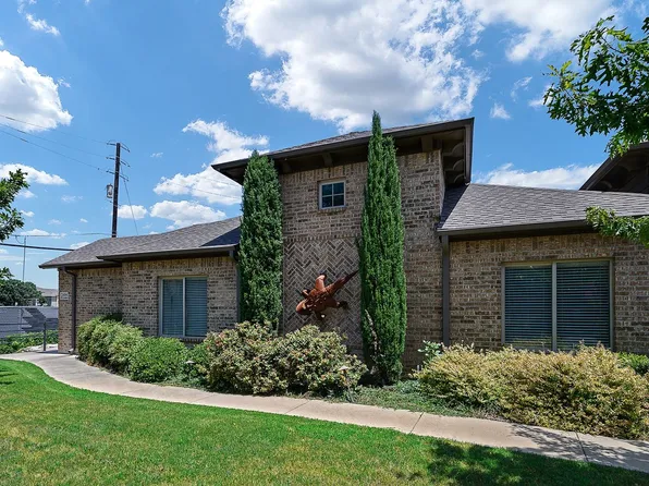 2404 W Lowden St, Fort Worth, TX 76110