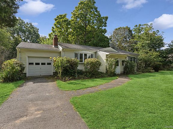 2nd image of 650 Greenfields Lane